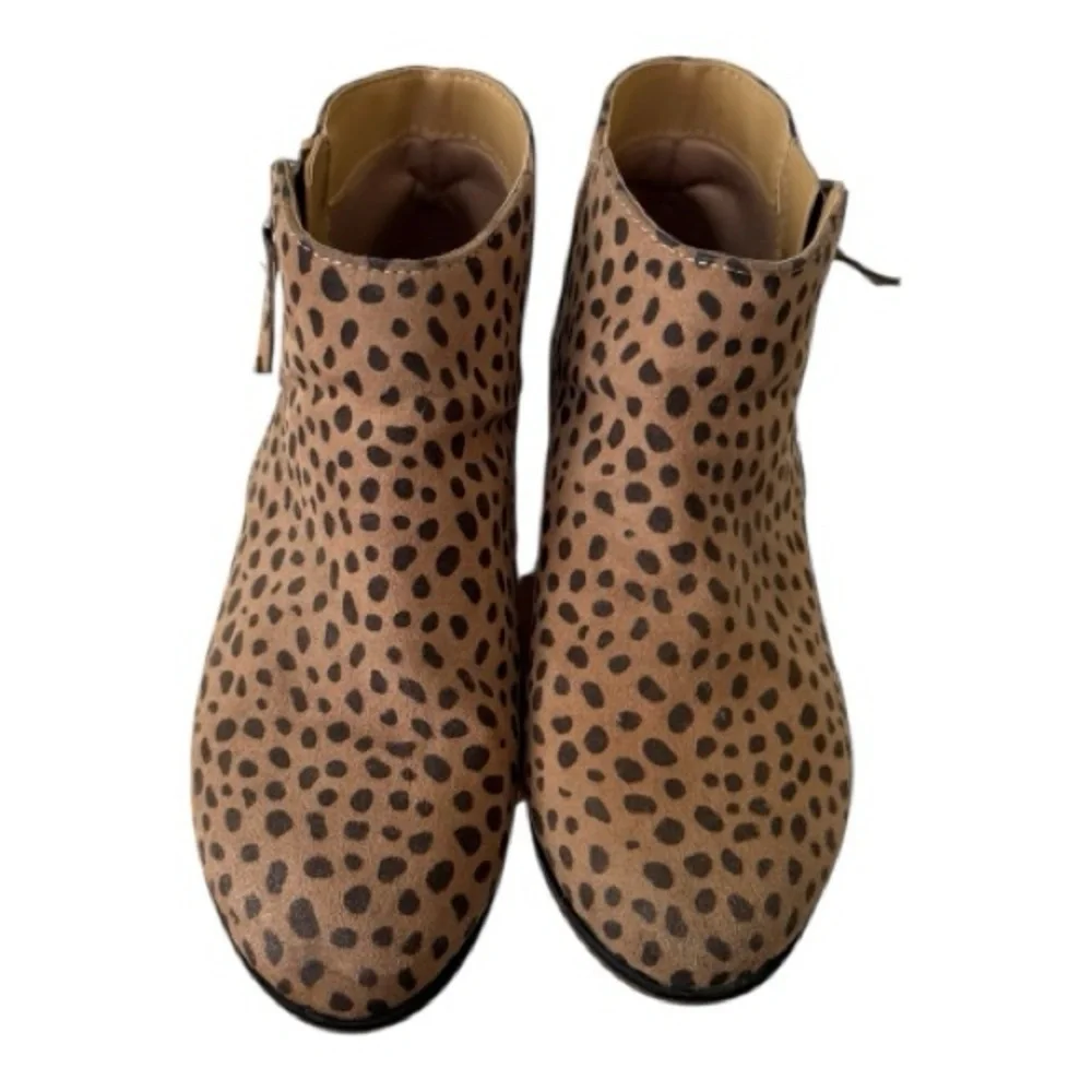 Cat & Jack Girls Shoes Cat And Jack Ankle Booties.  Size 3.